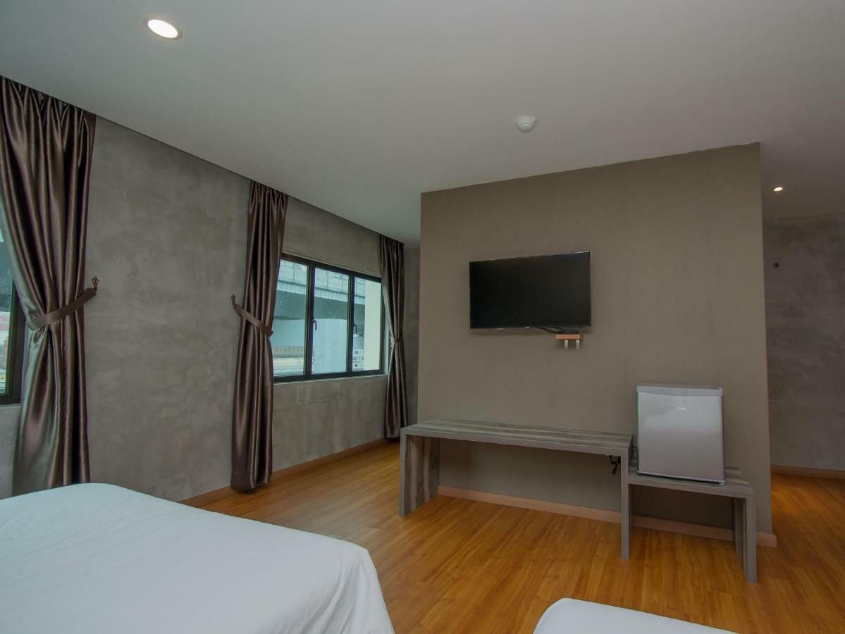Insta Hotel 3*